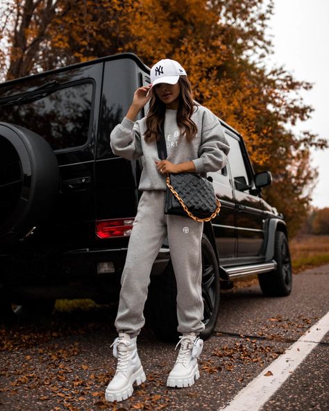 Instagram Archives - Mia Mia Mine How To Wear Lug Sole Boots, White Combat Boots Outfit, Prada Combat Boots, Fall Loungewear, Combat Boot Outfit, White Boots Outfit, Mia Mia Mine, White Combat Boots, Fall Travel Outfit