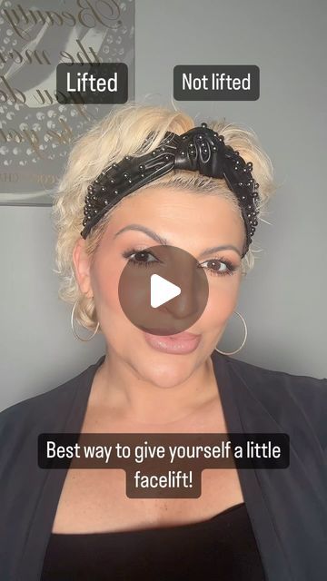 Cristina Pignataro on Instagram: "Best way to lift the face! Check out this makeup hack to lift the face and give yourself some color and glow. You need a contour stick, a liquid blush, a highlighter, and powder. It’s a makeup magic trick. 

Contour stick @milkmakeup 
Blush @elfcosmetics dusty rose 
Highlighter @diorbeauty pink
Powder @hudabeauty easy bake pressed in cupcake

#makeuphacks #makeuptricks #facelift #contour #makeuptutorial #makeupideas #makeupover40 #maturemakeup #beautytips #easymakeup #hudabeauty #milkmakeup #diorbeauty #elfcosmetics #instantfacelift" Face Thinning Contour, Contour And Blush Placement, How To Use A Contour Stick, Contour Hacks Makeup Tips, Contour For Older Women, Contour Guide Face Shapes, Contouring For Round Faces, Facelift Contour, Oblong Face Makeup