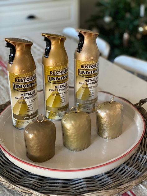 Christmas Deck + Favorite Gold Spray Paint - Dreaming of Homemaking Best Antique Gold Spray Paint, Antique Gold Paint Diy, Antique Gold Spray Paint, Best Gold Spray Paint, Brass Spray Paint, Santa's Workshop Sign, I Did It Again, Christmas Tree Pillow, Gold Spray Paint