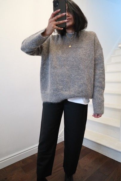 Comfy Mum Style, Trousers Jumper Outfit, Grey Sweater White Shirt, Heather Grey Sweater Outfit, Black Grey White Outfit, Light Grey Jumper Outfit, Grey Jumper Outfit Winter, Dark Grey Jumper Outfit, White T Shirt Under Sweater