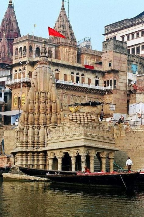 Indian Temple Architecture, Amazing India, Temple Architecture, Indian Architecture, Hindu Temple, Varanasi, Uttar Pradesh, South Asia, Incredible India