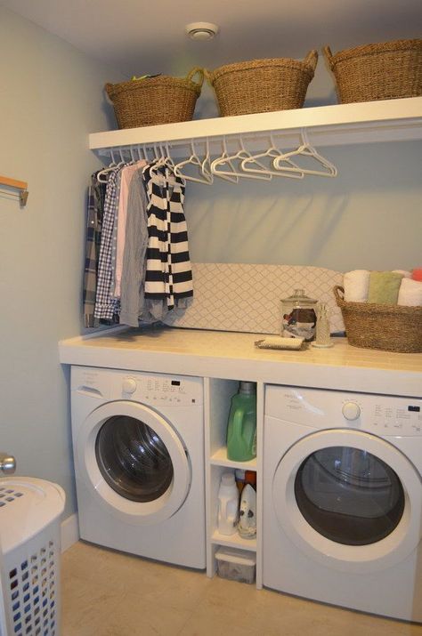 This Functional Small Laundry Room Laundry Room Remodel, Laundry Closet, Small Laundry Rooms, Small Laundry Room, Small Laundry, Kraf Diy, Laundry Room Storage, Laundry Mud Room, Laundry Storage