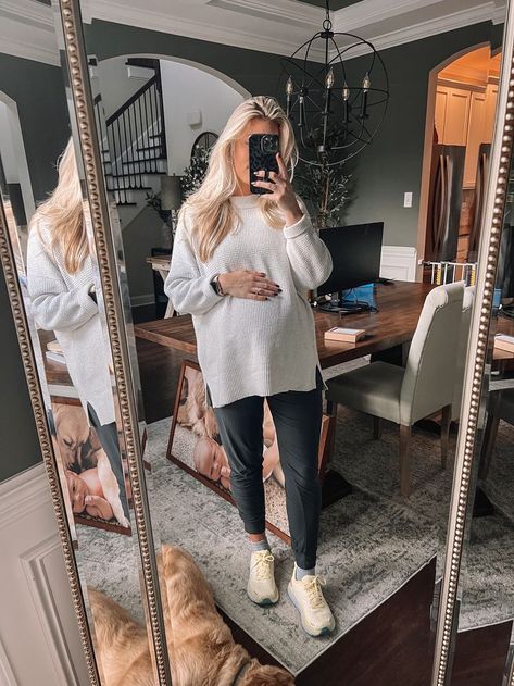 Maternity Athleisure Outfits, Cute Fall Maternity Outfits, Pregnancy Outfits Casual, Maternity Capsule Wardrobe, Summer Pregnancy Outfits, Spring Maternity Outfits, Fall Maternity Outfits, Maternity Lounge Wear, Casual Maternity Outfits