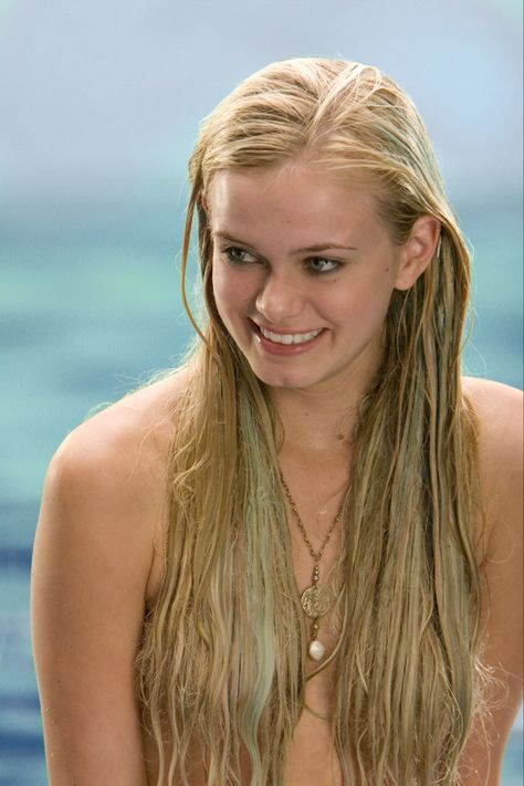 Aquamarine Movie, 90s Kids Remember, Sara Paxton, H2o Mermaids, Hula Dance, Mako Mermaids, Mermaid Pictures, Mermaid Dreams, Mermaid Costume