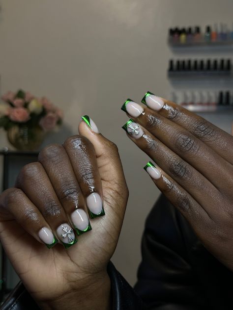 Dark Green French Tip Nails Short, Emerald Green Nails Acrylic Short, Green And White Short Nails, Black And Green Nails Short, Green Short Acrylic Nails, Dark Green Short Nails, Short Dark Green Nails, Green Chrome French Tip Nails, Short Green Acrylic Nails