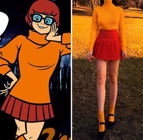 Velma Dinkley From Scooby-Doo Velma Makeup Scooby Doo, Vilma Scooby Doo Costume, Cute Velma Costume, Scooby Doo Couple Costumes, Hot Velma Halloween Costume, Diy Velma Costume, Velma Costume Halloween, Halloween Costumes Velma, Velma Costume Ideas