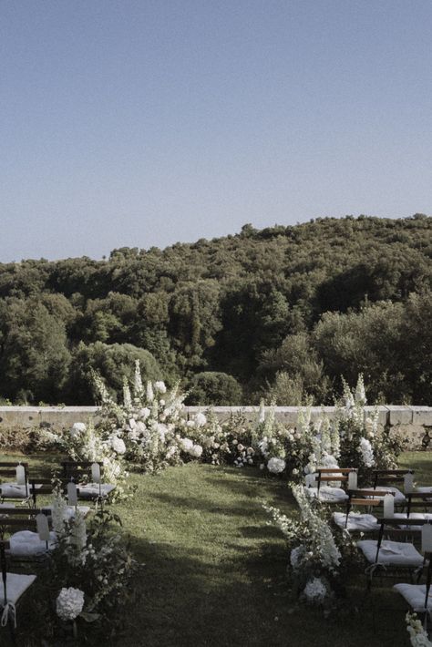 italy wedding venues Flowers For Aisle, Italy Wedding Venues, Wedding In Sicily, Sicilian Wedding, Ceremony Songs, Sicily Wedding, Al Fresco Dinner, Mid July, Provence Wedding