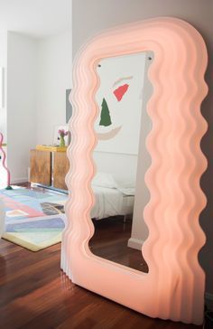 A Young NYC Collector Pays Homage to the Design of Her Generation—at Home and Online Photos | Architectural Digest Ettore Sottsass Mirror, Ultrafragola Mirror, Pink Mirror, Bedroom Collection, Mirror Art, Mirror Designs, New Room, Room Inspo, Home Interior