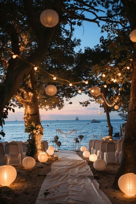 Beach Wedding Evening, Wedding Decorations Beach Theme, Bohemian Theme Wedding Decor, Sunset Wedding Ceremony Outdoor, Beach Decor For Wedding, Bohemian Beach Wedding Ideas, Wedding Near Beach, Wedding Theme Ideas Beach, Wedding Beach Ideas Decoration