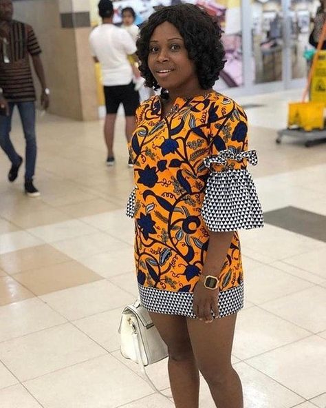 Beautiful #ankaracollections #asoebi #asoebibella Nana Fashion, Clothing Prints, Ankara Designs, African Styles, Short African Dresses, French Grammar, African Fashion Designers, African Fashion Skirts, African Dresses Modern