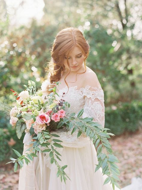 An enchanting English Garden Elopement shoot | Atlanta Wedding Inspiration Meadowlark 1939, Trying To Be Better, Garden Elopement, Elegant Backyard Wedding, Intimate Garden, Elopement Shoot, Essence Of Australia, Australia Wedding, Editorial Wedding