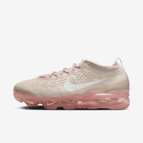 Vapormax Nike, Tenis Nike Air, Nike Vapormax, Nike Models, Casual Sneakers Women, Air Vapormax, Pink Nikes, Air Max Plus, Nike Air Max Plus