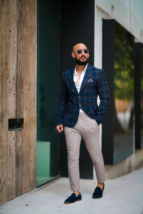 Elegant mens wear, how to wear your blue check blazer with a blue tassel loafer shoe Check Blazer Outfits Men, Checked Blazer Outfit Men, Blue Loafers Men Outfit, Loafers Men Outfit Formal, Blazer With Tshirt, Checked Blazer Outfit, Check Blazer Outfit, Blue Blazer Outfit Men, Blue Blazer Outfit