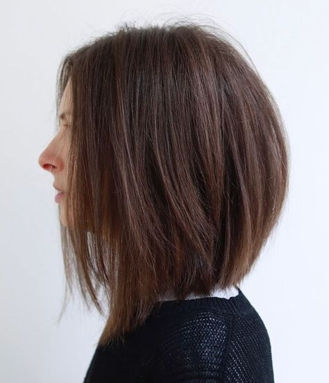 50 Astonishing Chocolate Brown Hair Ideas for 2020 - Hair Adviser Straight Graduated Bob, Long Layered Bob Hairstyles, Long Bob Cuts, Short Curly Bob Hairstyles, Layered Lob, Haircut Inspo, Inverted Bob Hairstyles, Bob Hairstyles For Thick, Bob Hairstyles With Bangs