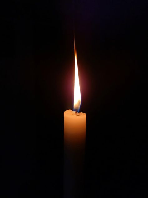 lighted candle photo – Free Candle Image on Unsplash Candle Gif, Candles Wallpaper, Candle In The Dark, Pic Candle, Candle Picture, Candles Dark, Candle Images, Candle Magick, Candle Aesthetic