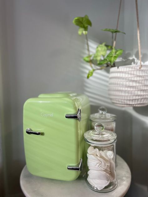 Mini Fridge In Bedroom, Bathroom Organization Countertop, Skincare Fridge, Portable Mini Fridge, Green Skincare, Dorm Room Designs, Fridge Decor, Aesthetic Room Ideas, Small Fridges