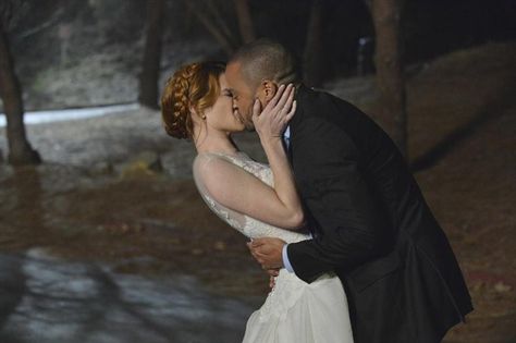 Greys Anatomy Spoilers, Jackson And April, Greys Anatomy Couples, Peter Langner, Tv Weddings, Meredith And Derek, Sarah Drew, Jackson Avery, Jesse Williams