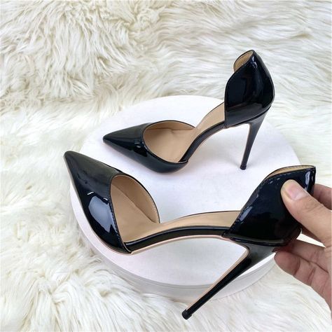 Club Heels, Black High Heel Pumps, Black Stiletto Heels, Closed Toe Heels, Wedding Shoes Heels, Black Pumps Heels, Pumps Heels Stilettos, Fancy Shoes, Stiletto Sandals