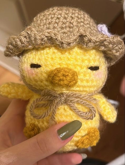 Crochet Duck, Easy Crochet Animals, Crochet Fairy, Crochet Stitches Guide, Quick Crochet Patterns, Crochet Business, Kawaii Crochet, Crochet Sunflower, Crochet Hats Free Pattern