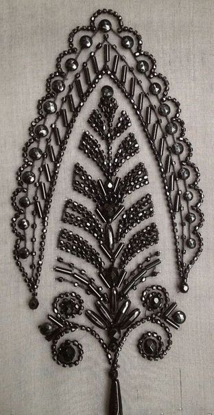 Leaf Pattern Embroidery, Beading Embroidery Patterns, Beadwork Embroidery Dresses, Tambour Embroidery Patterns, Zardozi Embroidery Designs Pattern, Bead Embroidery Patterns Beadwork Design, Zardozi Embroidery Designs, Handwork Motifs, Embroidery On Leather