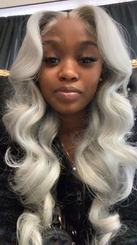 Platinum On Black Women, Gray Frontal Wig Hairstyles, Grey Deep Wave Wig, Gray Wig Install, Sliver Wig Black Women, Silver Hair Outfits, Gray Lace Front Wigs Black Women, Silver Hair On Black Women, Platinum Wig Black Women