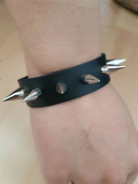 Spiked Wrist Cuff, Spiky Bracelets, Spiked Wristband, Spikes Bracelet, Rock Costume, Spike Bracelet, Metal Spikes, Band Metal, Punk Jewelry