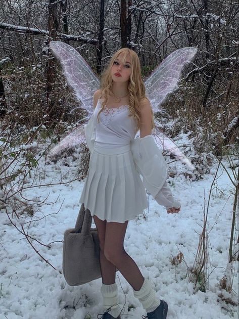 Fairy Outfit Aesthetic, Fairy Aesthetic Outfit, Fairy Core Outfits, Fairy Photoshoot, Fairy Halloween Costumes, Casual Attire For Women, Fairy Outfit, Grunge Dress, Fairy Clothes