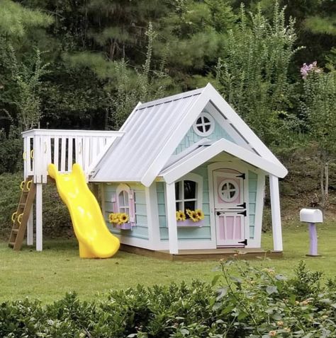 Kids Outdoor Playhouses, Playhouse Outdoor Diy, Diy Playhouse Outdoor, Pink Playhouse, Australian Home Decor, Playhouse Interior, Playhouse Decor, Outdoor Playhouses, Kids Playhouse Outdoors