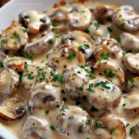 Creamy Garlic Parmesan Mushrooms Recipe - My Home Made Recipe Garlic Parmesan Mushrooms, Parmesan Mushrooms, Mushroom Side Dishes, Garlic Mushrooms, Tasty Kitchen, Creamy Garlic, Garlic Parmesan, Budget Friendly Recipes, Crockpot Recipes Easy