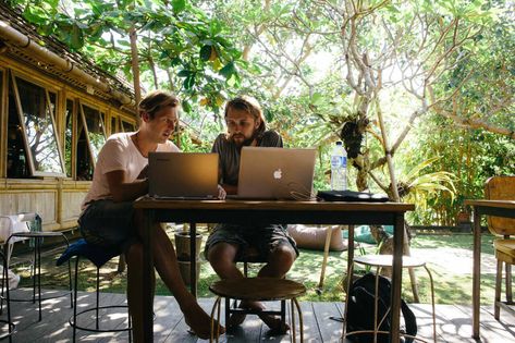 Ready to volunteer in Bali? Join our Social Impact Programs Spring School, Nomad Lifestyle, Traditional Office, Digital Nomad Lifestyle, Proof Of Concept, Life Map, Free Yourself, Earning Money, Digital Strategy