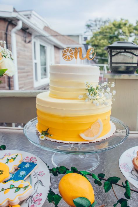 Lemon Drop Birthday Party, Lemon First Birthday Cake, Lemon Themed Smash Cake, One Year Old Lemon Birthday Party, 1st Birthday Lemon Theme Cake, Lemon Themed First Birthday Cake, Lemon Smash Cake, Lemon Themed Cake, First Birthday Lemon Theme