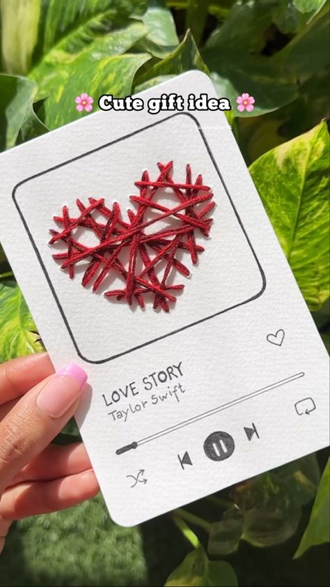 Gifts For Boyfriend With Paper, Valentine Gift Ideas For Him, Love Story Taylor Swift, Love Story Taylor, Gift Card Ideas, Valentine Gift Ideas, Handmade Gifts For Boyfriend, Birthday Gifts For Boyfriend Diy, Diy Birthday Gifts For Friends