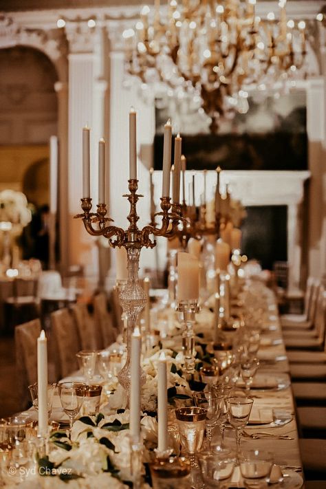 Aldrich Mansion, Rosecliff Mansion Wedding, Royal Wedding Themes, Victorian Wedding Themes, Rosecliff Mansion, Regency Wedding, Candle Wedding Centerpieces, Classic Wedding Decorations, Elegant Wedding Inspiration