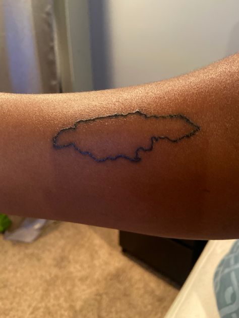 Island outline Jamaican Island Tattoo, Jamaica Island Tattoo, Jamaican Symbols Tattoo, Jamaica Map Tattoo, Who Jah Bless No Man Curse Tattoo, Jamaica Tattoo Ideas Men, Jamaica Inspired Tattoos, Jamaica Tattoo, Jamaican Tattoos For Women