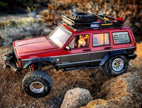 Cipriano Sacramento Garcia on Instagram: “#jeep #rcjeep #jeepcherokee #rcjeepcherokee #cherokee #rccherokee #jeepxj #rcjeepxj #4x4 #rc4x4 #rc4wd #crawler #offroad #rcoffroad…” Rc Jeep, Mobil Off Road, Mobil Rc, Rc Off Road, Rc Cars And Trucks, Jeep Xj, Rc Trucks, Rc Crawler, Jeep Cherokee