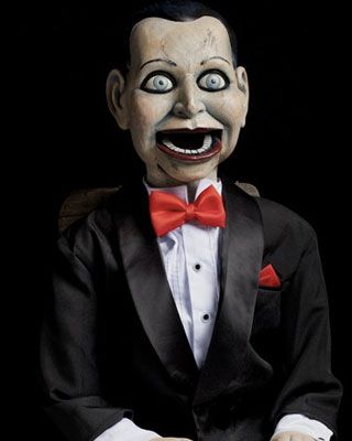 10 Creepy Dolls in Horror Movies Creepy Ventriloquist Doll, Horror Portrait, Dead Silence, Dummy Doll, Ventriloquist Puppets, Ghost Doll, Ventriloquist Doll, Billy The Puppet, Ventriloquist Dummy