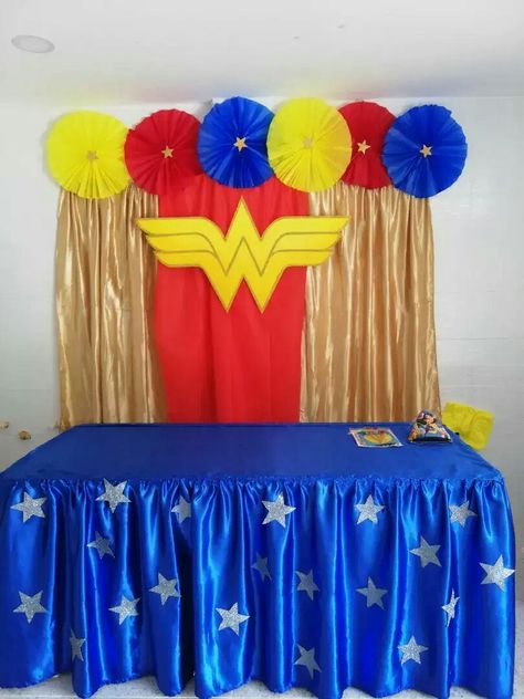 Wonder Woman Party Decorations, Wonder Woman Decorations, Wonder Woman Birthday Party, 6th Birthday Girls, Wonder Woman Party, Wonder Woman Birthday, Superman Birthday, 1st Birthday Party For Girls, Woman Birthday