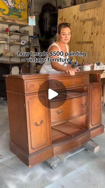 Jessica May Smith on Instagram: "a pastel vintage buffet?! classic 😍  comment FLIP to get my starter kit sent to your inbox so you can do this too! ✨   #duncanphyfemakeover #paintedfurniture #bluefurniture #furnitureflip #furnituredesign #furnituremakeover #nashville #tennessee #buffetmakeover #vintagefurniture" Mexican Pine Furniture Living Rooms, Wood Furniture Refinishing Ideas, Buffet Table Painting Ideas, Painted Buffet Cabinet, Refurbish Buffet Cabinet, Renovated Furniture Before After, Refinished Buffet Table, Diy Sideboard Cabinet, Diy Buffet Cabinet Makeover