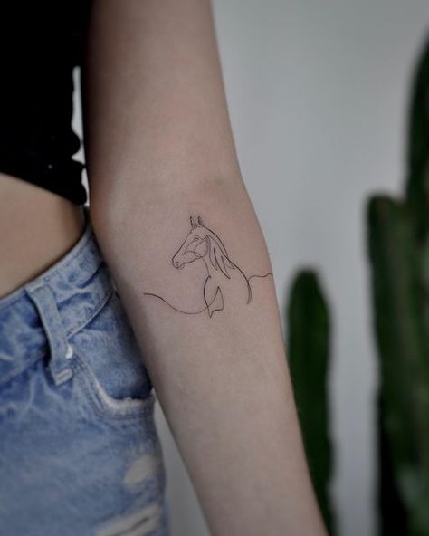 Horse Mini Tattoo, Horse Tattoo Placement, Horse Ear Tattoo Outline, Tattoos For Horse Lovers, Tattoo For Horse That Passed, Outline Of Horse Tattoo, Horse Simple Tattoo, Abstract Horse Tattoo, Delicate Horse Tattoo