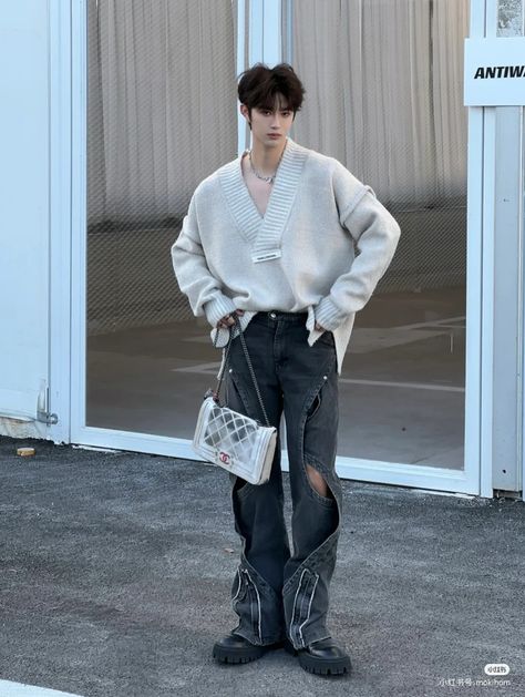 Male Acubi Fashion, Korean Style Outfits Men, Chinese Street Style Men, Male Kpop Outfits, Kpop Men Fashion, Korean Male Fashion, Chinese Fashion Men, Douyin Fashion, Korean Street Fashion Men