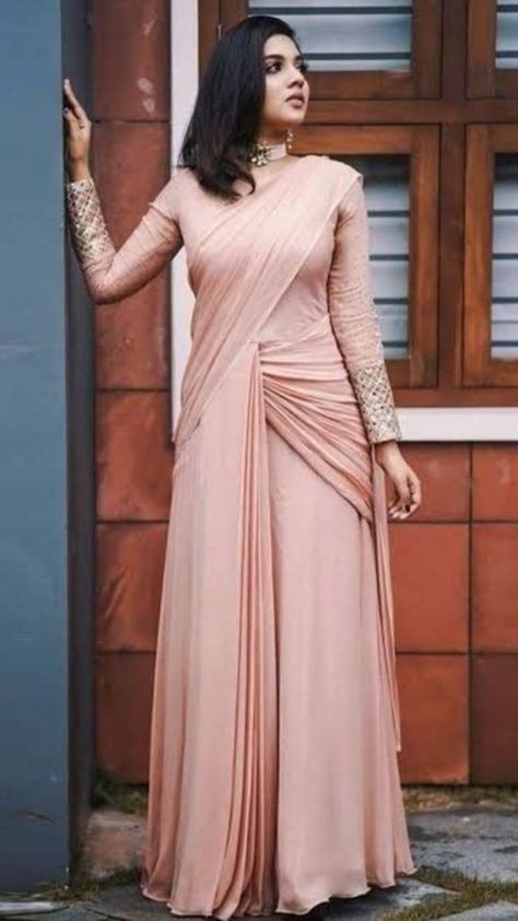 Keep Me Stylish, Saree Styling, Saree Wearing Styles, Saree Wearing, Gown Party Wear, Saree Style, Saree Gown, Pakistani Fashion Party Wear, Half Saree Designs