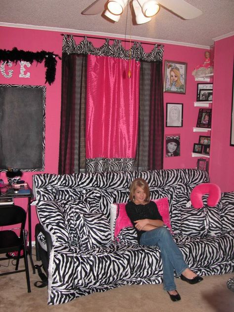 Adorable kids zebra room Mcbling Living Room, 2010 Room, Mcbling Room, Zebra Print Bedding, 2000s Room, Zebra Bedroom, Zebra Room, Y2k Bedroom, Y2k Room