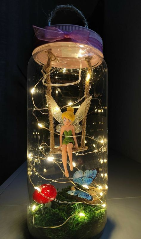 Bubble Decor, Little Mermaid Centerpieces, Tinkerbell Party Theme, Fairy Lights In A Jar, Fairy Bedroom, Fairy Garden Birthday Party, Fairy Lanterns, Tinkerbell Party, Fairy Garden Crafts