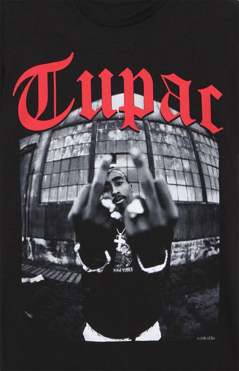 Tupac Pictures, Hip Hop Artwork, Graphic Shirt Design, T Shirt Logo Design, Shirt Logo Design, Print Design Art, Tshirt Printing Design, Image Swag, Tupac Shakur