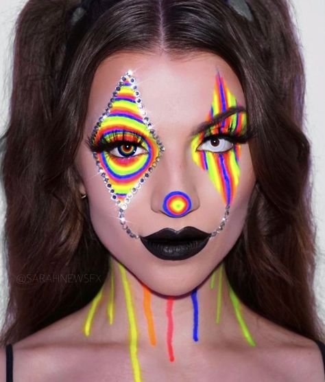 Rave Inspired Makeup, Clown Makeup Neon, Neon Clown Costume, Neon Halloween Makeup, Crazy Clown Makeup, Neon Clown Makeup, Neon Clown, Crazy Halloween Makeup, Jester Makeup