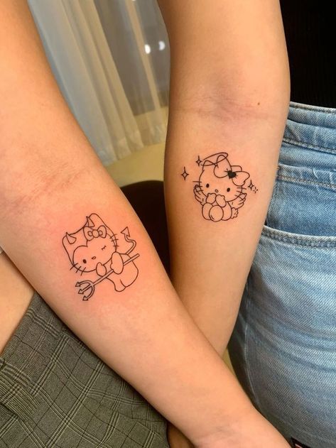 Hello Kitty Couple Tattoo, Hello Kitty Tattoo Matching, Hello Kitty Fine Line Tattoo, Hello Kitty And Friends Tattoo, Matching Tattoos Hello Kitty, Matching Sanrio Tattoos, Tatuajes Hello Kitty, Tatuajes Hello Kitty Tattoos, Hello Kitty Matching Tattoos