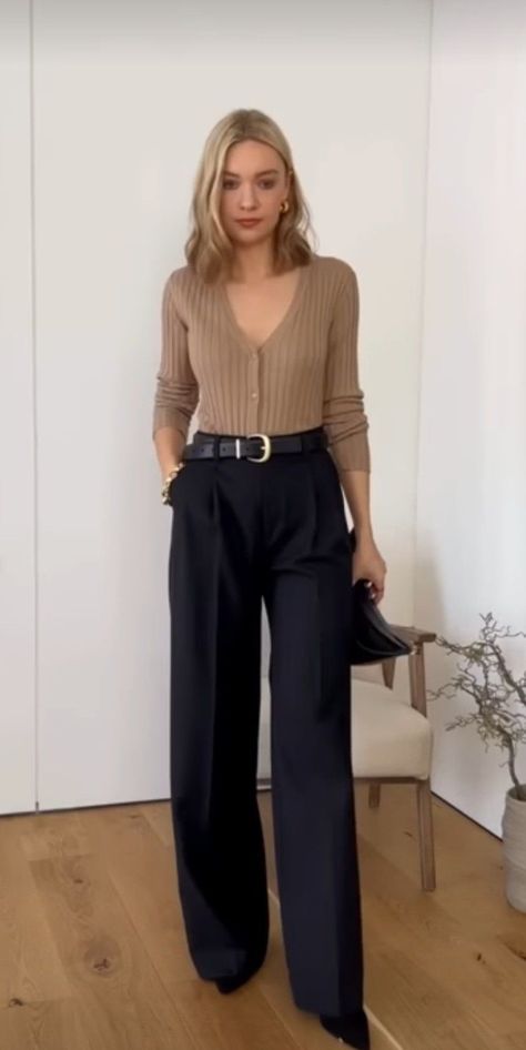 more in the telegram Basic Professional Outfits, Pop Of Color Outfits Classy, Old Money Office Outfit, Old Money Zara, Trendy Professional Outfits For Women, Old Money Business Casual, Boss Babe Outfits, Office Outfits Women Young Professional, Female Ceo Outfits