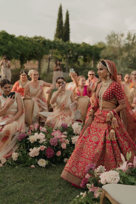 Sabyasachi Wedding Dress, Vintage Indian Wedding Photos, Indian Bride Walking Down Aisle, Uk Indian Wedding, Indian Farm Wedding, Indian Bride And Bridesmaids, Vogue India Wedding, Indian Mixed Wedding, Outdoor Desi Wedding