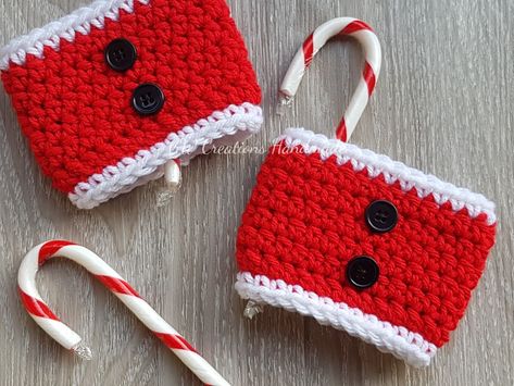 Santa Coat Cup Cozy Free Crochet Cozy Patterns, Crochet Fall Cup Cozy, Crochet Cup Coaster, Coffee Cozy Pattern, Cup Cozy Crochet Pattern, Mug Cover, Coaster Patterns, Cup Cozy Pattern, Cozy Ideas