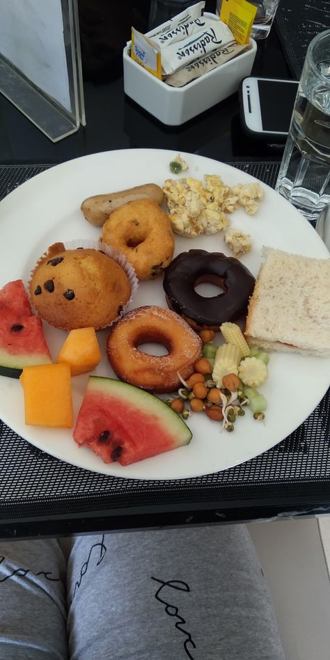 #Radisson ...it was my one of the best experience at Radisson kolkata... Hotel Snapchat, Radisson Blu Hotel, Radisson Blu, Yummy Breakfast, Kolkata, Snapchat, Hotel, Quick Saves